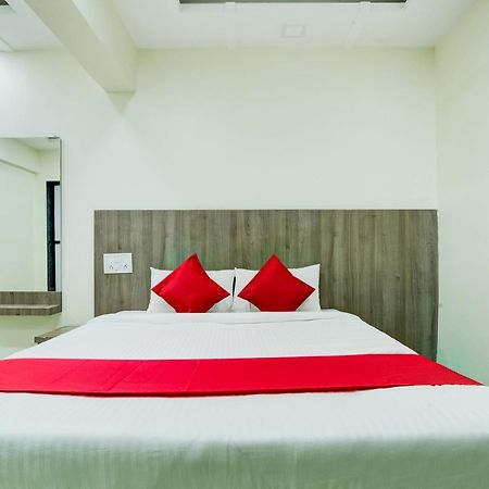 Hotel O Kunal Palace Navi Mumbai Extérieur photo